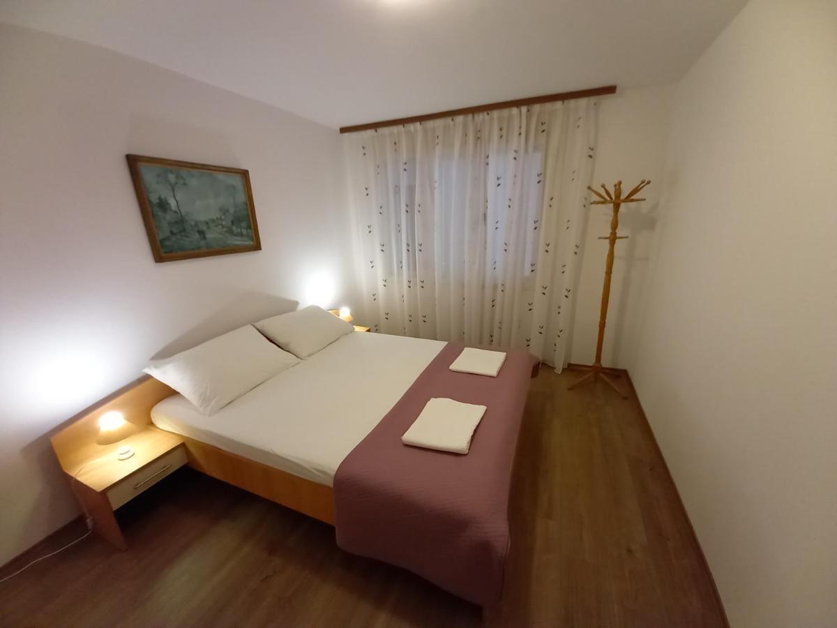 Apartments Lungo Pula Cameră foto